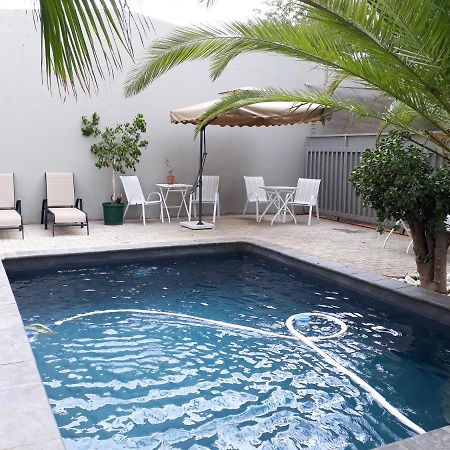 Apartamento Bateleur Self Catering Cc Windhoek Exterior foto