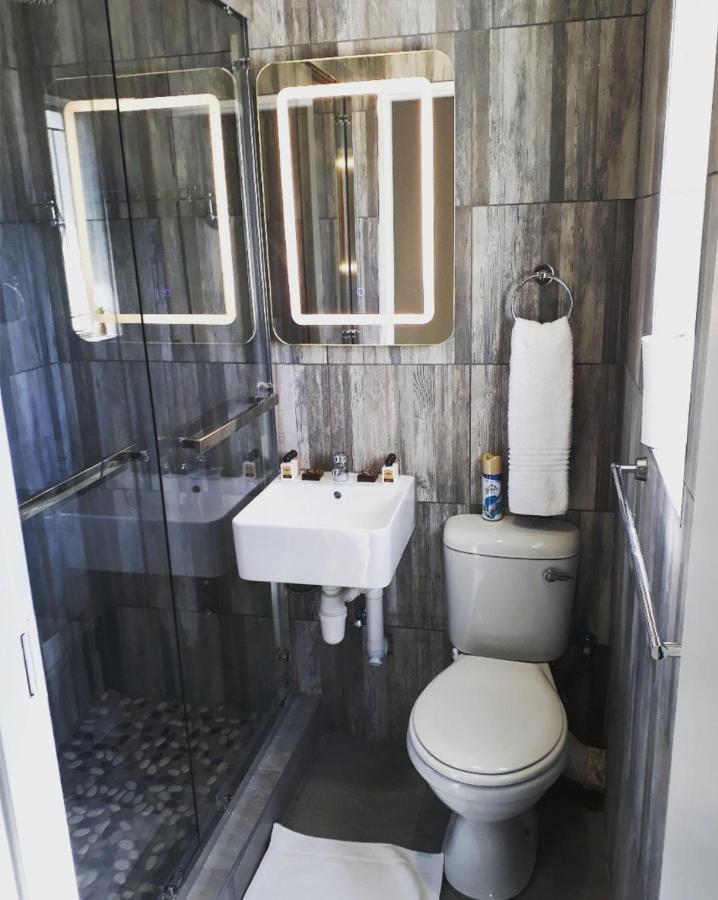 Apartamento Bateleur Self Catering Cc Windhoek Exterior foto